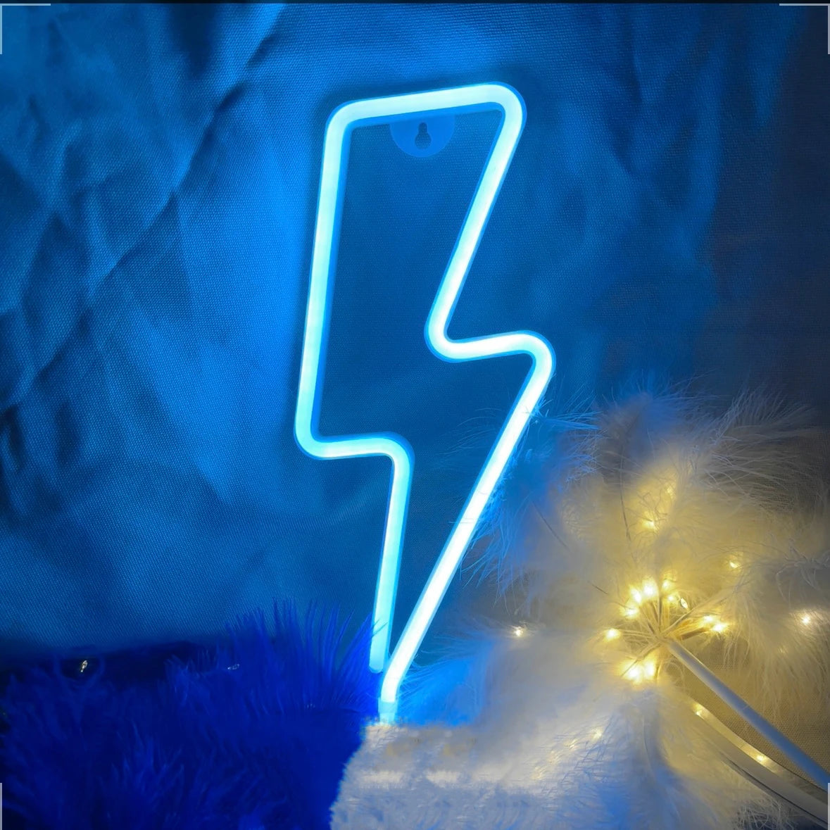 1 Piece, Lightning-Shaped Neon Light, USB or Battery Powered, Suitable for Game Rooms, Bedroom Decoration, Dining Bar Atmosphere Setup, Ideal for Gift Giving (Battery Not Included)